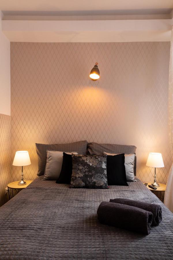 Clicktheflat Szkolna Palace Of Culture Apart Rooms Warszawa Rom bilde